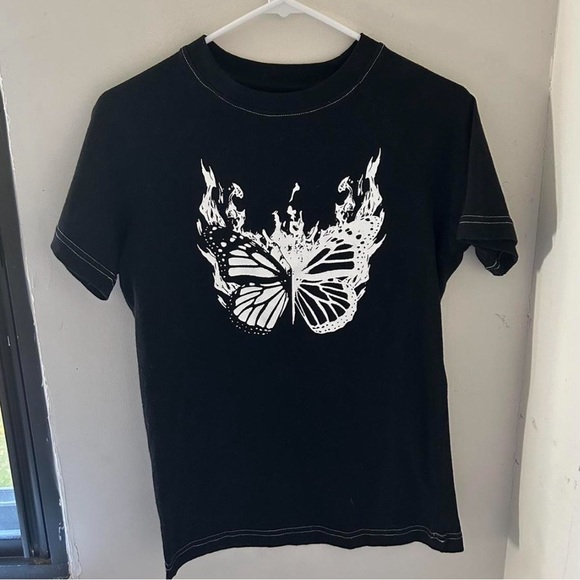 Butterfly Graphic T-Shirt - Picture 2 of 2